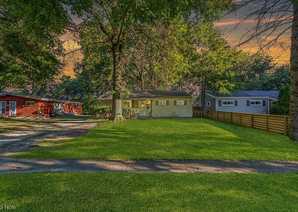 1853 Delia Ave, Akron, OH 44320 Zillow