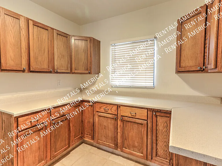 7632 E Sabino Vista Dr — Photo 8