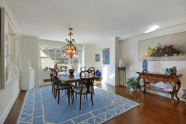 Sold by Corcoran | media 3