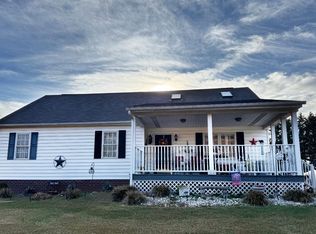 1564 Calohan Rd, Rustburg, VA 24588