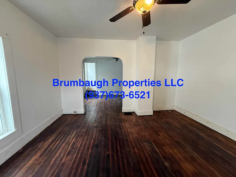 1027 Park Ave — Photo 34