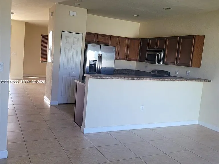 3537 W 89th Pl #NA — Photo 4