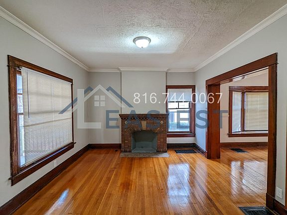 3rd image of 4815 E 6th St