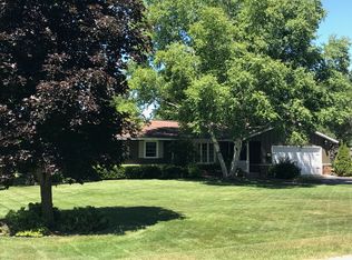 1554 Sunny Crest Dr, Stevens Point, WI 54482