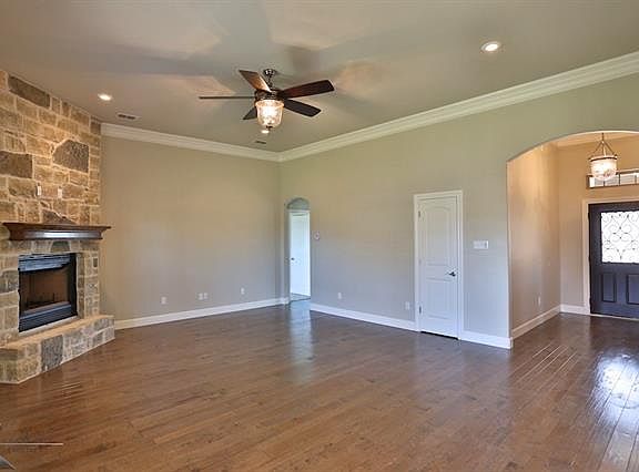 5th image of 526 Mossy Oak Dr