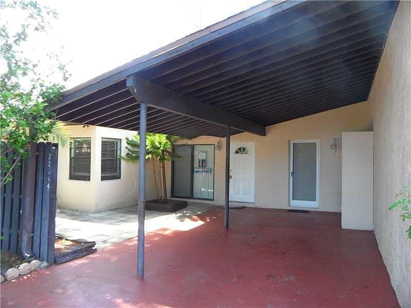 1st image of 22344 Palomita Dr #22344