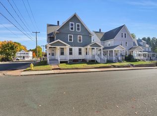 69 Foster St, Manchester, CT 06040