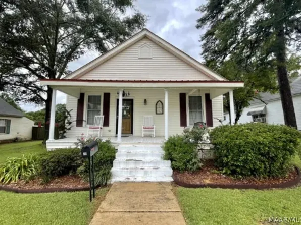 211 Central Blvd, Tallassee, AL 36078