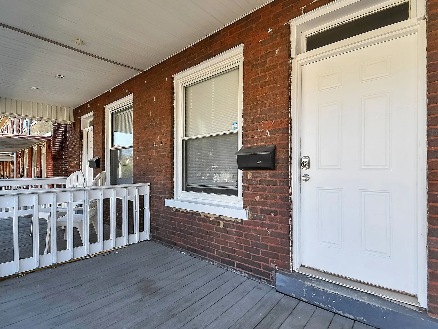 1506 Summit St — Photo 3