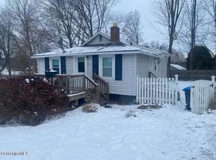 21 Sunset St, Pittsfield, MA 01201