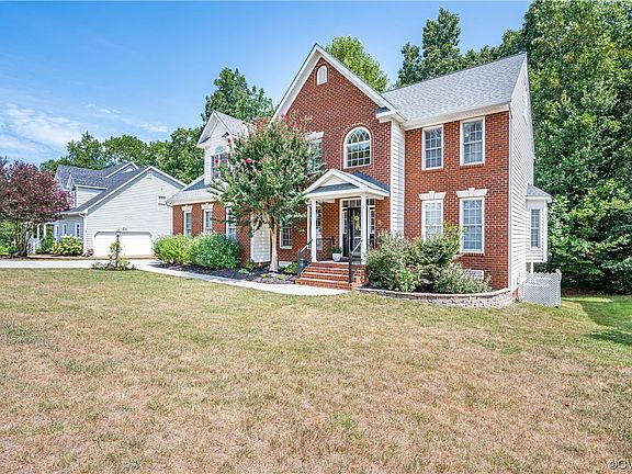 2nd image of 11182 Manor View Dr