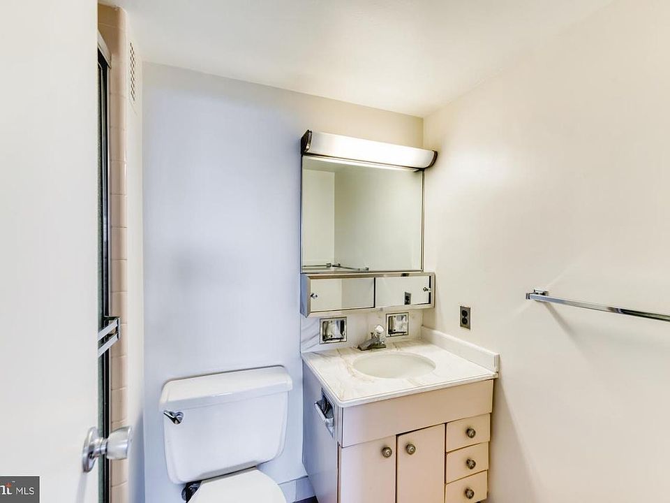 1st image of 3001 Veazey Ter NW APT 1627