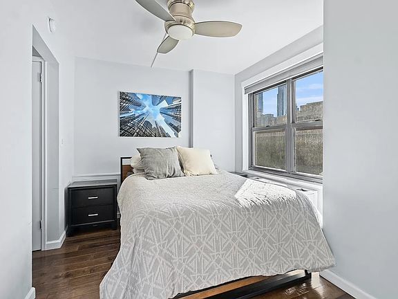 3rd image of 142 W End Ave APT 7T