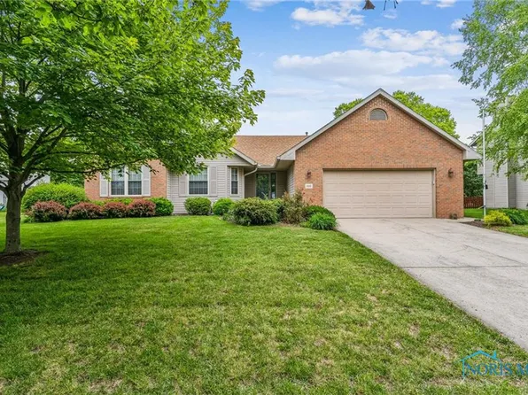 209 E Sawmill Rd, Findlay, OH 45840