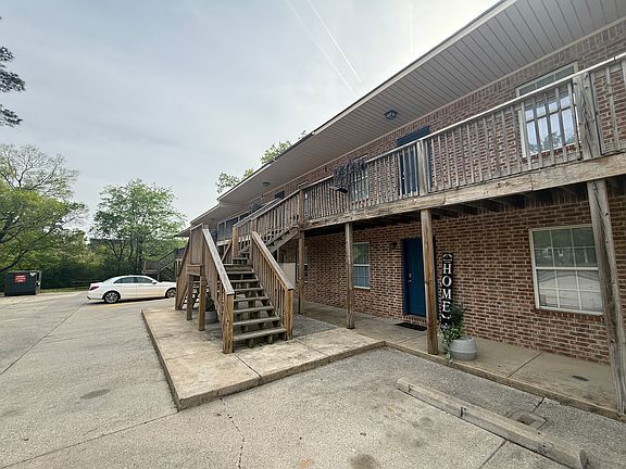 3rd image of 234 Adcock Rd APT J
