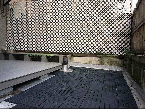 2nd image of 24 W 125th St #2S