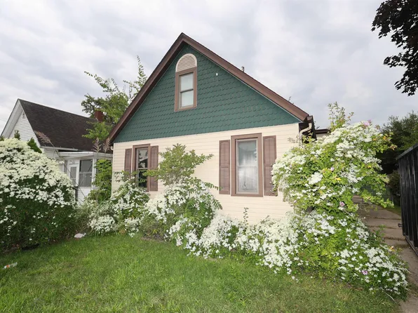 427 Kosciuszko St, South Bend, IN 46619