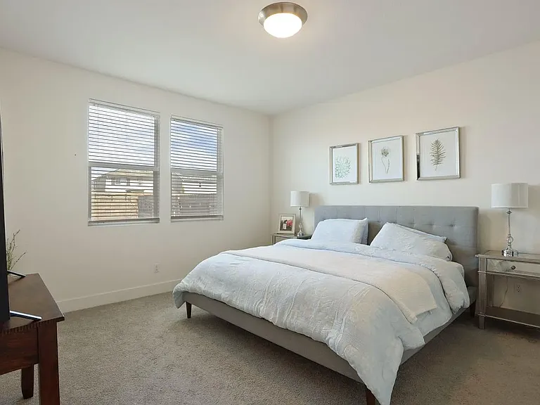 989 Osprey Dr — Photo 12