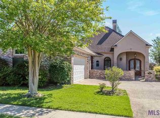 3900 Water Oak Dr, Zachary, LA 70791