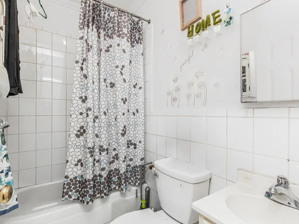 2108 Arthur Avenue image 5 of 12