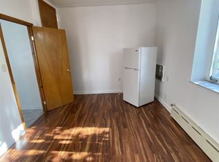2060 W 5th St, Brooklyn, NY 11223