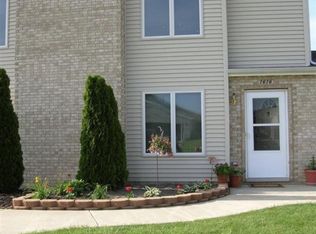 7676 E 108th Ave, Crown Point, IN 46307