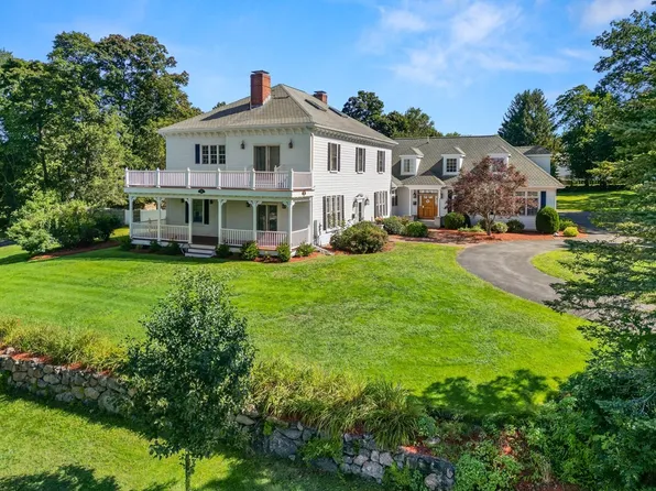 39 Burley Farm Rd, Danvers, MA 01923