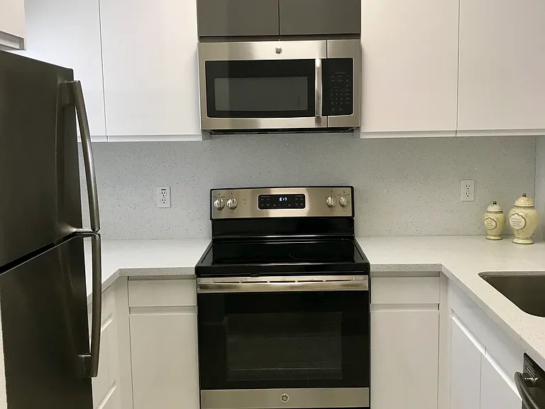Montage Apartments — Photo 43