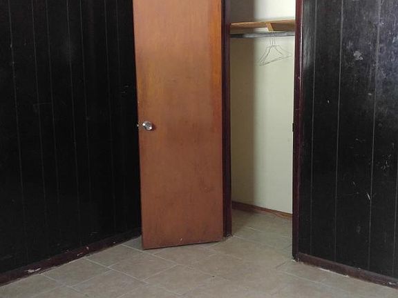 4th image of 1001 Tucker St APT E