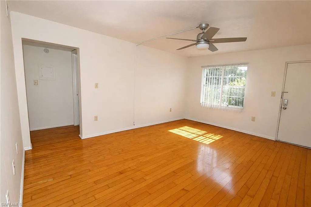 2 bed, 2.0 bath, 1030 sqft, $1,450 — Photo 3