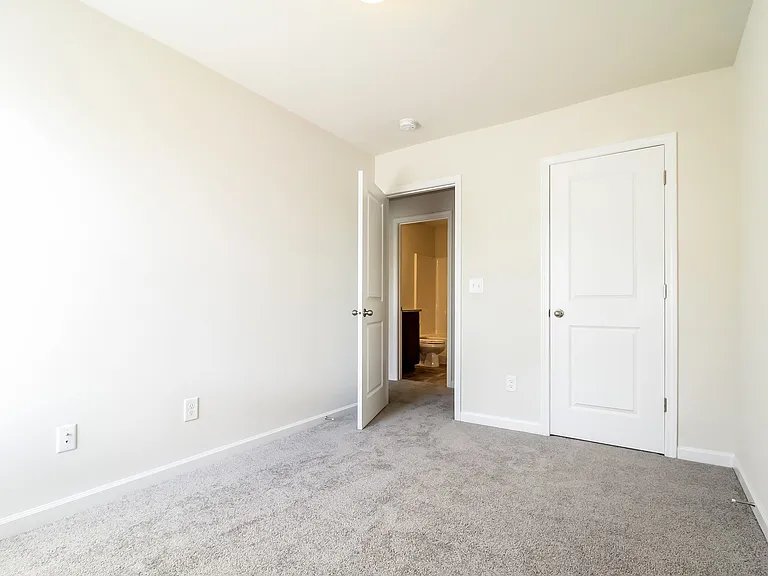149 Valley Creek Dr — Photo 16