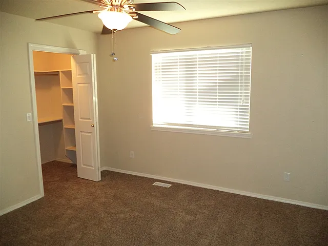 1330 N Andrew Dr — Photo 6