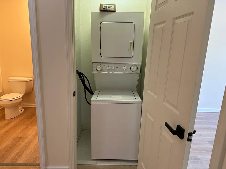 525 Water St #3 — Photo 22