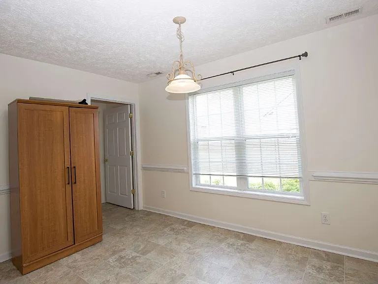 106 Harvest Ln — Photo 22