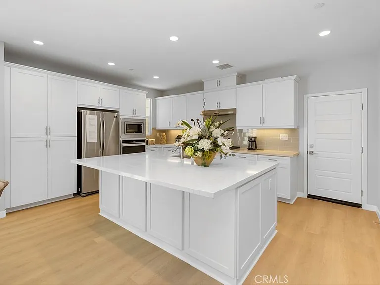 136 Modjeska — Photo 7