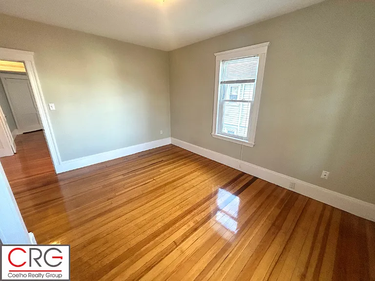 18 Wellington Rd #2 — Photo 6