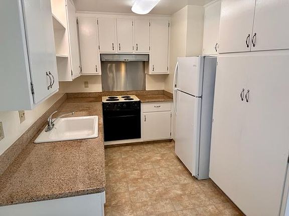 4th image of 16 Highland Ave APT 1