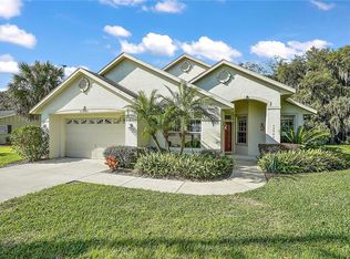 33902 Picciola Dr, Fruitland Park, FL 34731