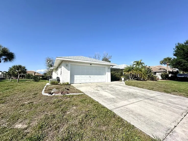 95 White Marsh Ln — Photo 3