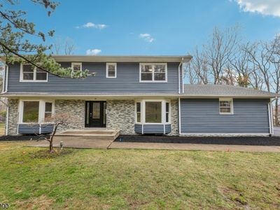 6 Southwood Dr, Morris Plains, NJ, 07950