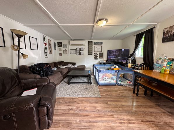 733 Mann Ave