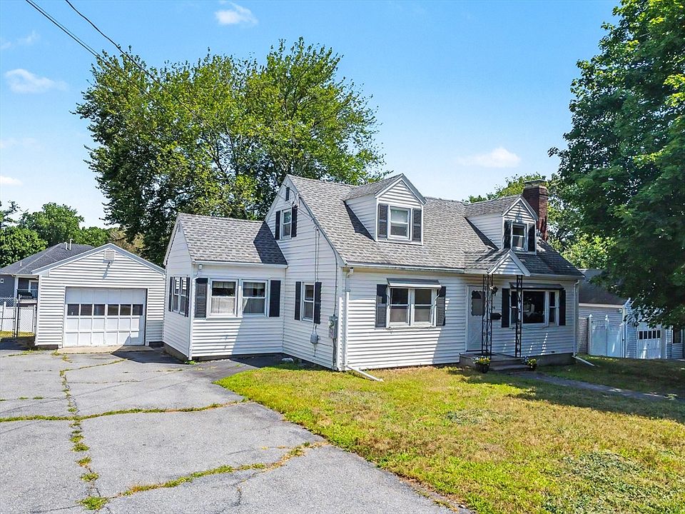 1st image of 58 Clayton Ave