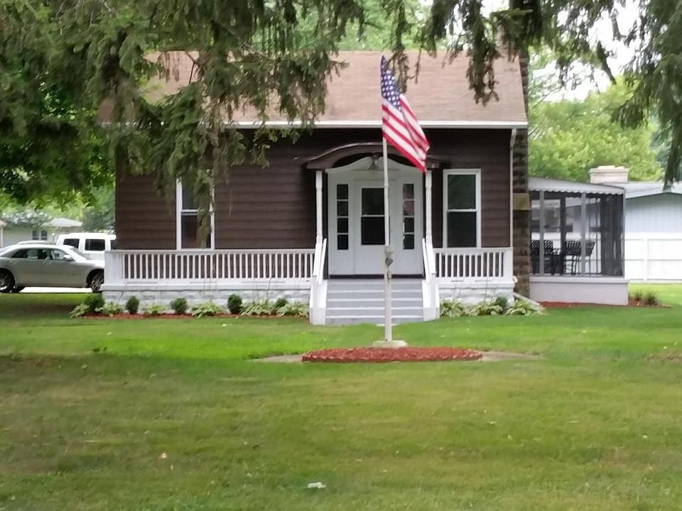 1st image of 2065 Fairplain Ave