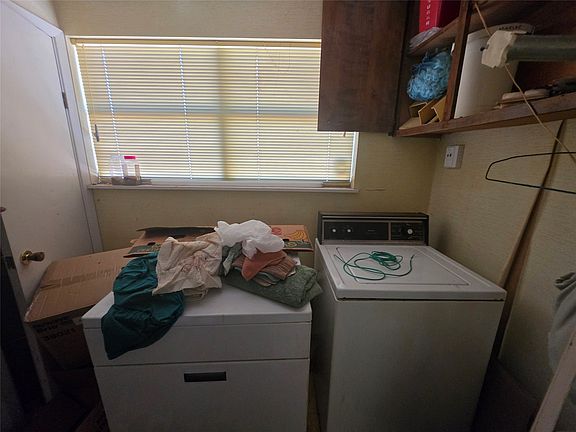 3rd image of 613 Apollo Ct