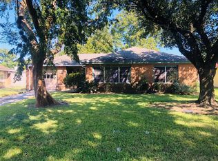5014 Live Oak Dr, Texas City, TX 77591