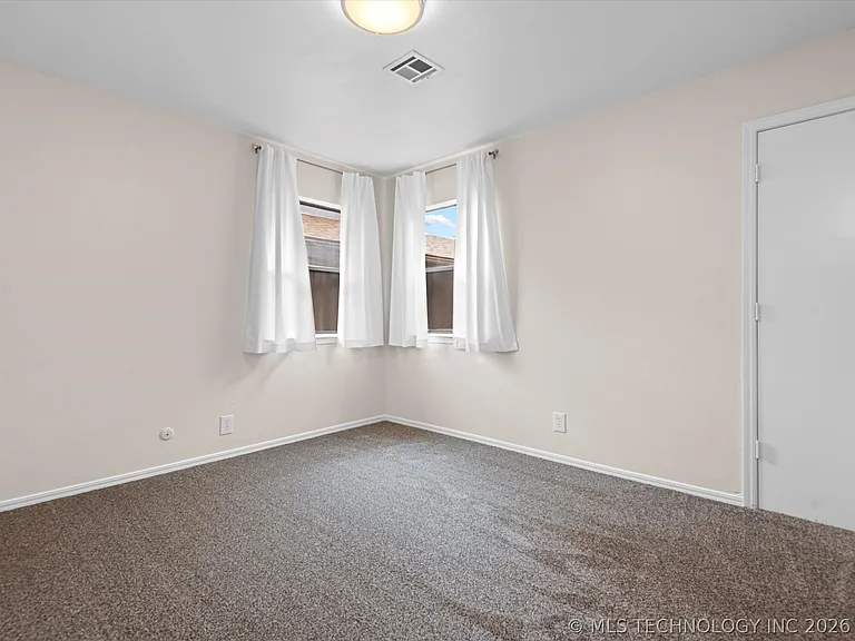 428 S Shawnee Ave — Photo 23