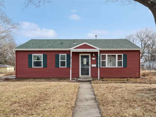 1302 Ash St, Iowa City, IA 52240