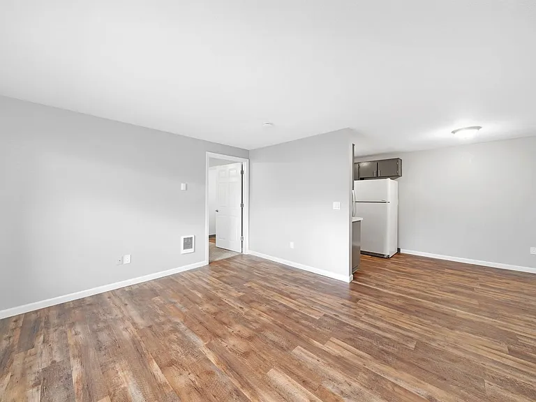 12150 SW Allen Blvd — Photo 6