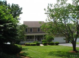 112 E Ridge Cir, Forest, VA 24551