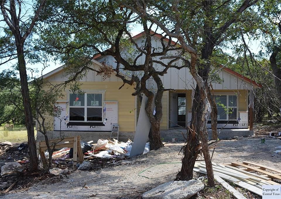 2nd image of 313 Will Rogers Dr